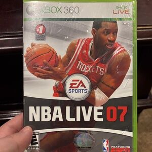 EA Sports NBA Live 07 for Xbox 360 - Green Case